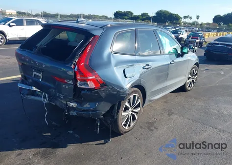 2025 Volvo Xc60 B5 Plus from USA, damaged, VIN YV4M12RC9S1152800
